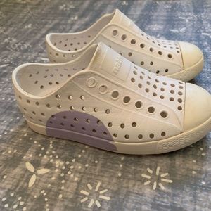 Native color block water shoes